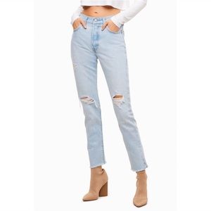 Women’s Levis 501 Distressed Skinny Denim Jean
